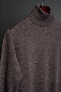 Color: Warm Grey