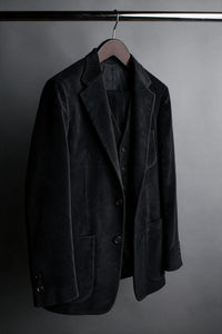Color: Black