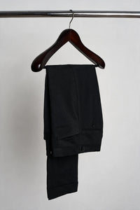 Color: Black