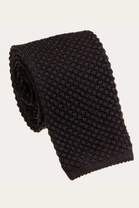 Color: Black