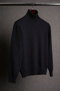 Color: Black Too