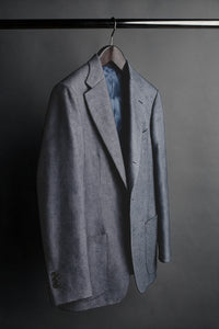 Color: Blue Puppytooth