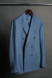 Color: Blue