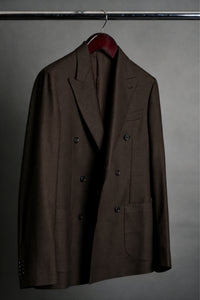 Color: Brown