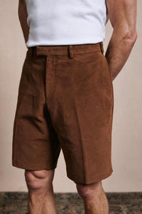 Color: Chestnut