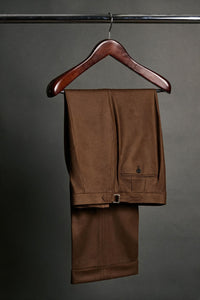 Color: Cigar