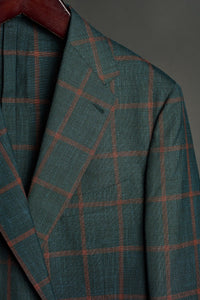 Color: Dark Olive Umber