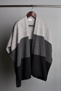 Color: Gray Charcoal Black
