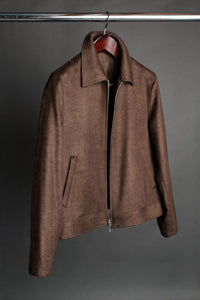 Color: Chestnut