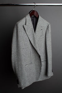 Color: Black and White
