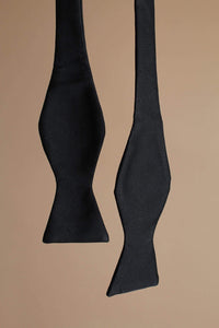 Color: Black Grosgrain