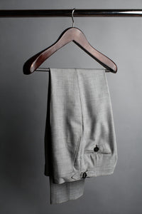 Color: Light Grey