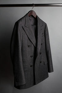 Color: Mid Grey