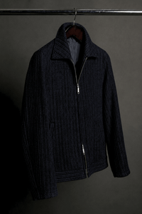 Color: Midnight
