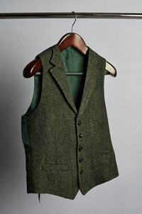 Color: Moss