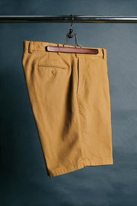 Color: Mustard