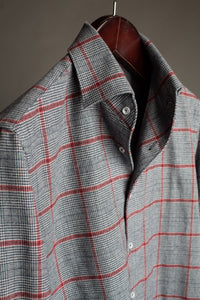 Color: Navy Glenplaid
