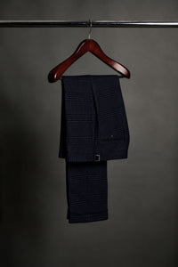 Color: Navy