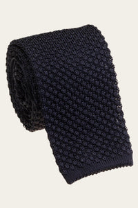 Color: Navy