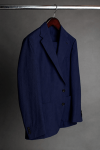Color: Navy