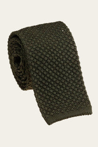 Color: Olive