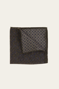 Color: Olive Too