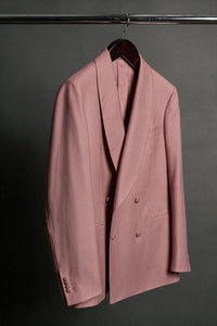 Color: Pink