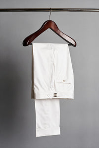 Color: White