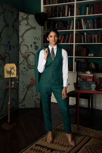 Color: Emerald