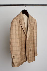 Color: Khaki Plaid Old