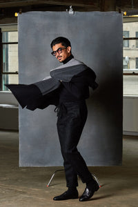 Color: Gray Charcoal Black