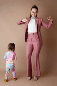 Color: Coral