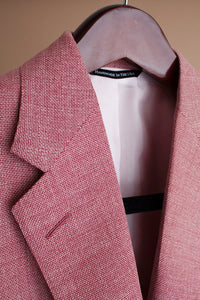 Color: Coral