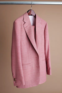 Color: Coral