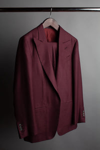 Color: Burgundy old