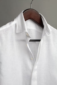 Color: White